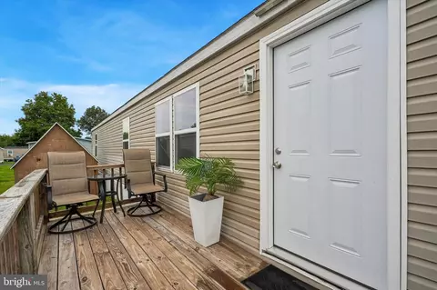 857 Buttonwood Ave, Spring City, PA 19475