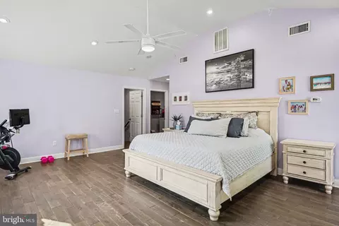 Bedroom - 443 Woodcrest Rd, Wayne, PA 19087 photo 7 of 8