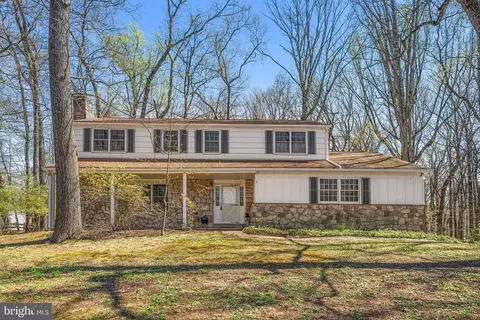 6 Cypress Ln, Berwyn, PA 19312