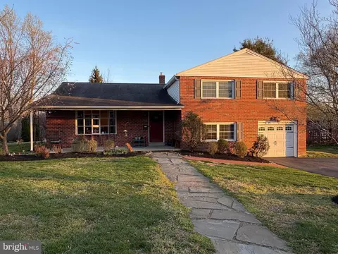 502 Ridge Ave, Kennett Square, PA 19348