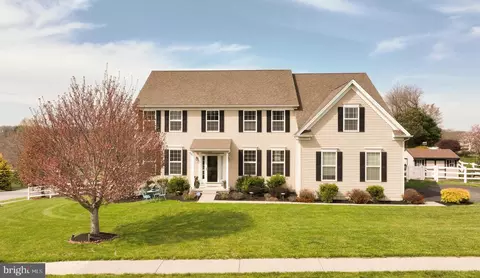 204 Coleridge Ln, Coatesville, PA 19320