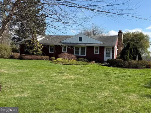 1058 Glen Hall Rd, Kennett Square, PA 19348