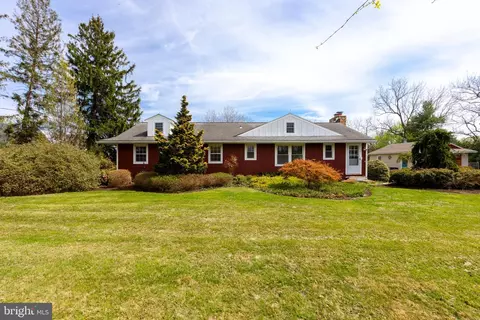 1058 Glen Hall Rd, Kennett Square, PA 19348
