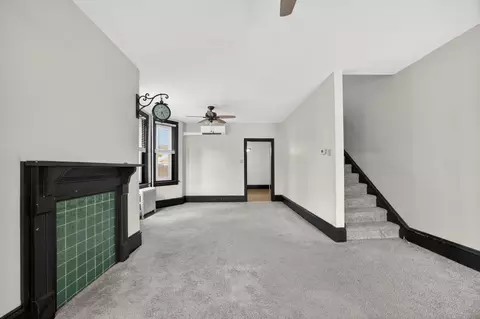 Living - 321 Walnut St, Spring City, PA 19475 photo 3 of 6