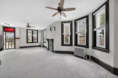 Living - 321 Walnut St, Spring City, PA 19475 photo 1 of 6