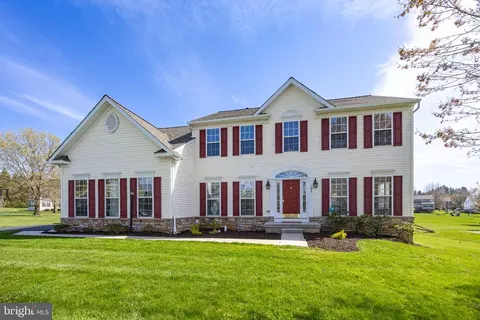 306 Winchester Ln, West Grove, PA 19390