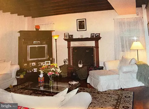 1 Private Way, Wayne, PA 19087 photo 4