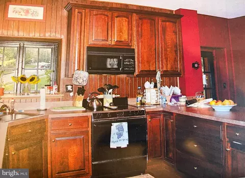 1 Private Way, Wayne, PA 19087 photo 5