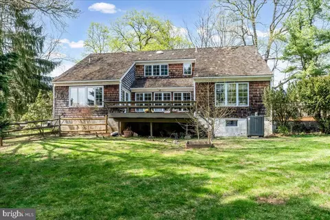Exterior - 623 S Waterloo Rd, Devon, PA 19333 photo 9 of 9