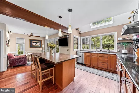 Kitchen - 623 S Waterloo Rd, Devon, PA 19333 photo 3 of 3