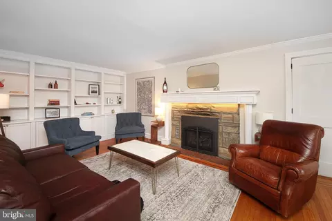Living - 20 Hillside Rd, Wayne, PA 19087 photo 1 of 3