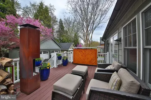 Exterior - 20 Hillside Rd, Wayne, PA 19087 photo 7 of 11