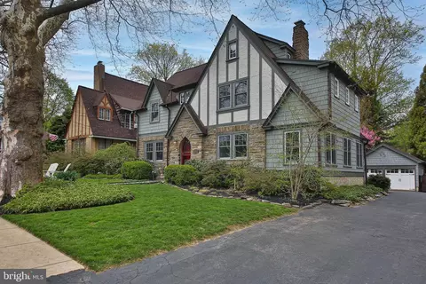 Exterior - 20 Hillside Rd, Wayne, PA 19087 photo 10 of 11