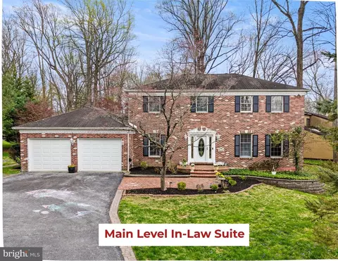 354 Brookwood Dr, Downingtown, PA 19335