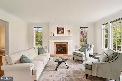 Living - 486 Church Rd, Devon, PA 19333 photo 1 of 5