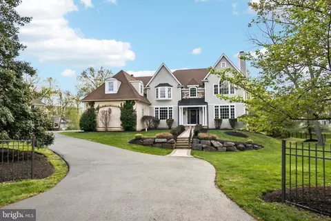 486 Church Rd, Devon, PA 19333