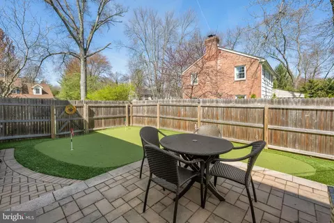 Exterior - 251 Rosedale Ave, Wayne, PA 19087 photo 11 of 14