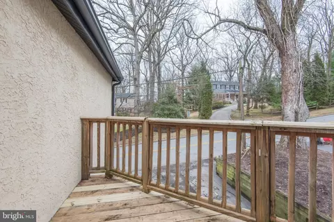 Exterior - 650 N Valley Forge Rd, Devon, PA 19333 photo 4 of 5