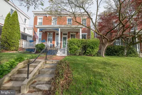 447 W Gay St, West Chester, PA 19380