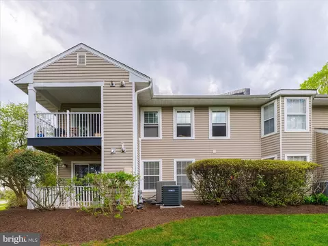 910 Railway Sq #43, West Chester, PA 19380