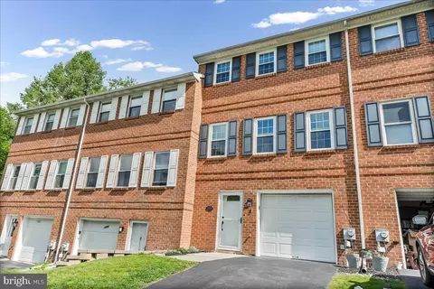 1578 S Coventry Ln, West Chester, PA 19382