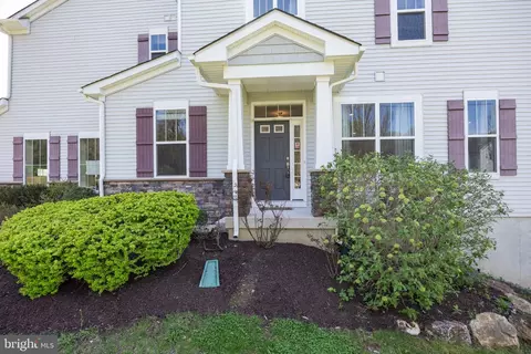 3402 Bergamont Way, Chester Springs, PA 19425