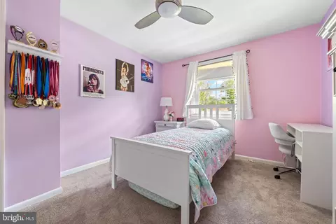 Bedroom - 1442 Potter Ln, Wayne, PA 19087 photo 3 of 5