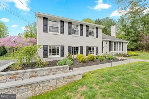 Exterior - 1442 Potter Ln, Wayne, PA 19087 photo 3 of 14
