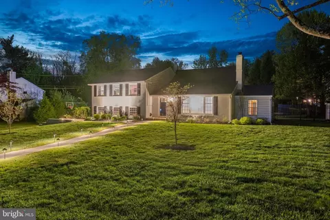 Exterior - 1442 Potter Ln, Wayne, PA 19087 photo 12 of 14