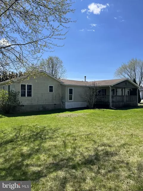 5 Homestead Ln, Cochranville, PA 19330