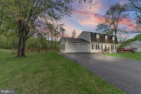 772 Hunters Run Rd, Pottstown, PA 19465