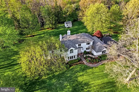 435 Lantern Ln, Berwyn, PA 19312