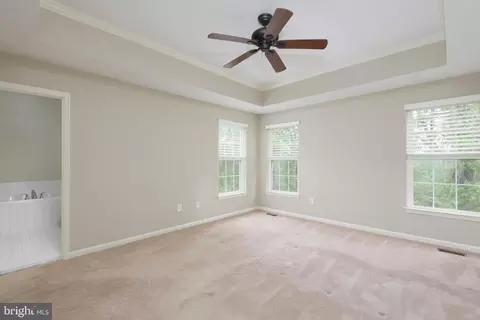 Entry Way - 228 Cherry Ln, Kennett Square, PA 19348 photo 3 of 5