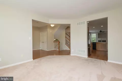Living - 228 Cherry Ln, Kennett Square, PA 19348 photo 4 of 4