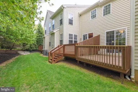Exterior - 228 Cherry Ln, Kennett Square, PA 19348 photo 4 of 5