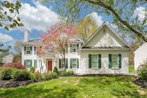 1303 Stonegate Dr, Downingtown, PA 19335