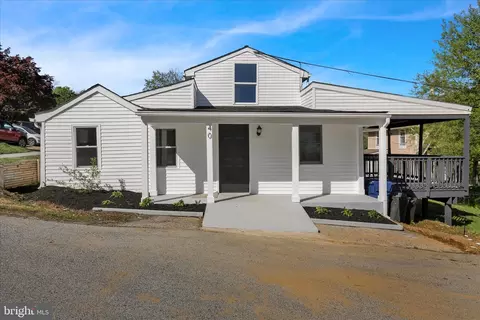 40 W Birch St, Coatesville, PA 19320
