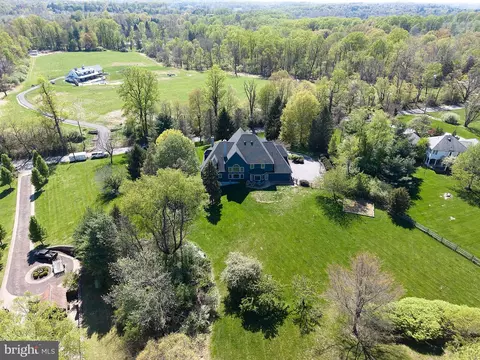 1012 Bodine Rd, Chester Springs, PA 19425