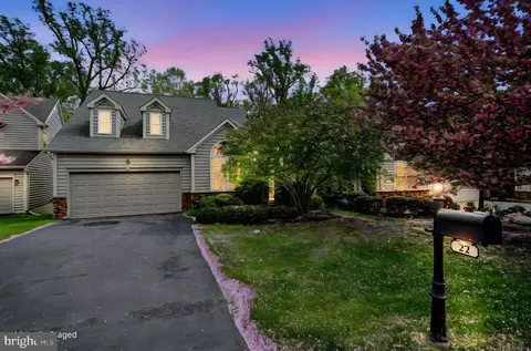 22 Pyles Mountain Ln, Avondale, PA 19311