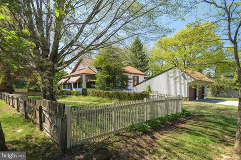 Exterior - 381 E Swedesford Rd, Wayne, PA 19087 photo 2 of 6
