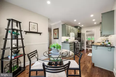 Dining - 36 Wingstone Ln #36, Devon, PA 19333 photo 3 of 4