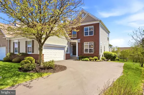 307 S Caldwell Cir, Downingtown, PA 19335