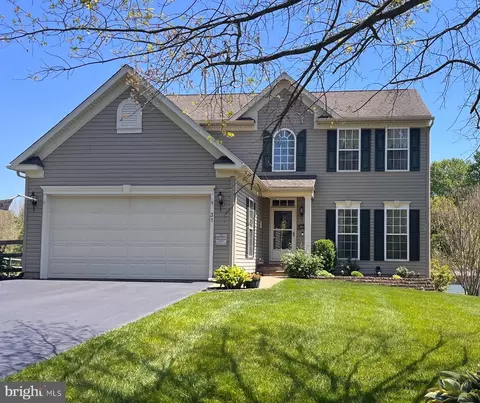 31 Stanford Dr, West Grove, PA 19390