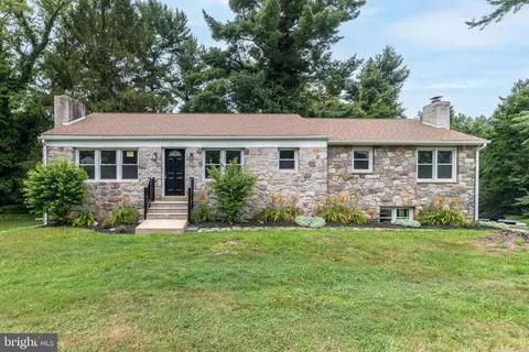 219 Stoney Run Rd, Spring City, PA 19475