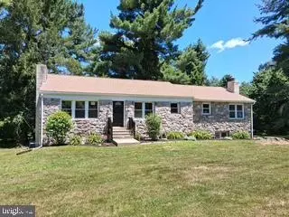 219 Stoney Run Rd, Spring City, PA 19475