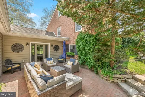 Other - 207 Anthony Wayne Dr, Wayne, PA 19087 photo 10 of 11