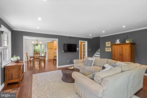Other - 207 Anthony Wayne Dr, Wayne, PA 19087 photo 2 of 11