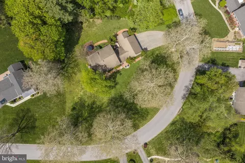 View/Area - 207 Anthony Wayne Dr, Wayne, PA 19087 photo 1 of 3