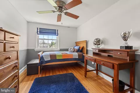 Bedroom - 207 Anthony Wayne Dr, Wayne, PA 19087 photo 5 of 9