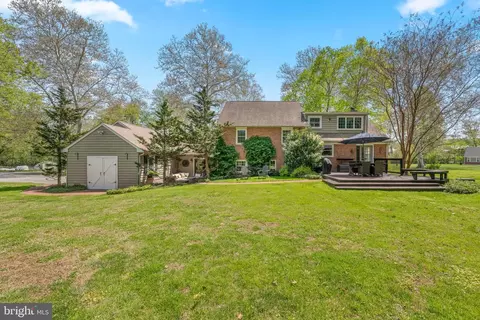 Other - 207 Anthony Wayne Dr, Wayne, PA 19087 photo 9 of 11